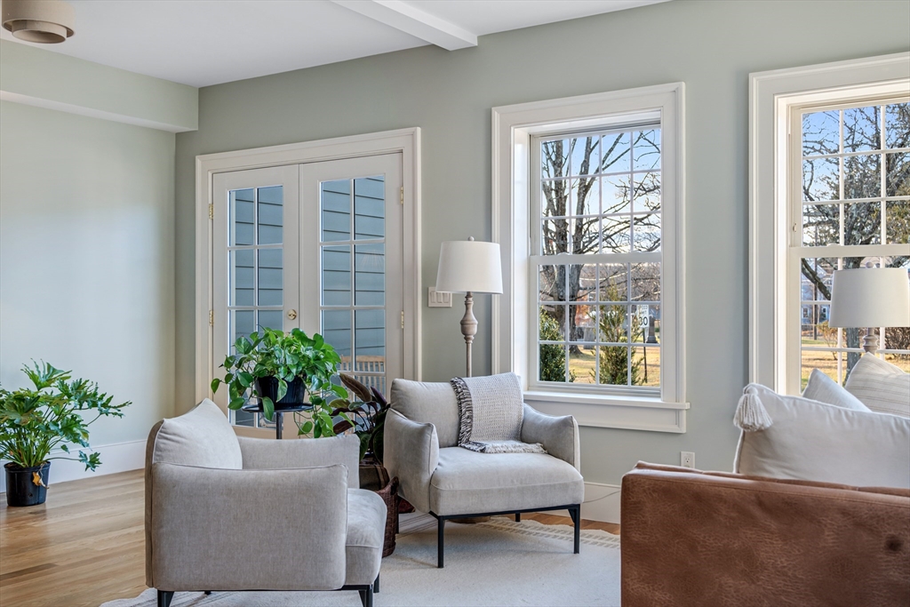 67 Park Street, Unit B Northampton, MA 01062 - Photo 2 of 30