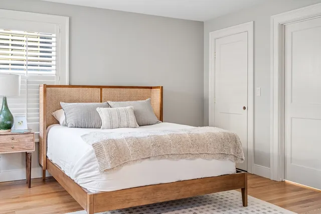 $799,900 | 67 Park Street, Unit B, Northampton, MA 01062