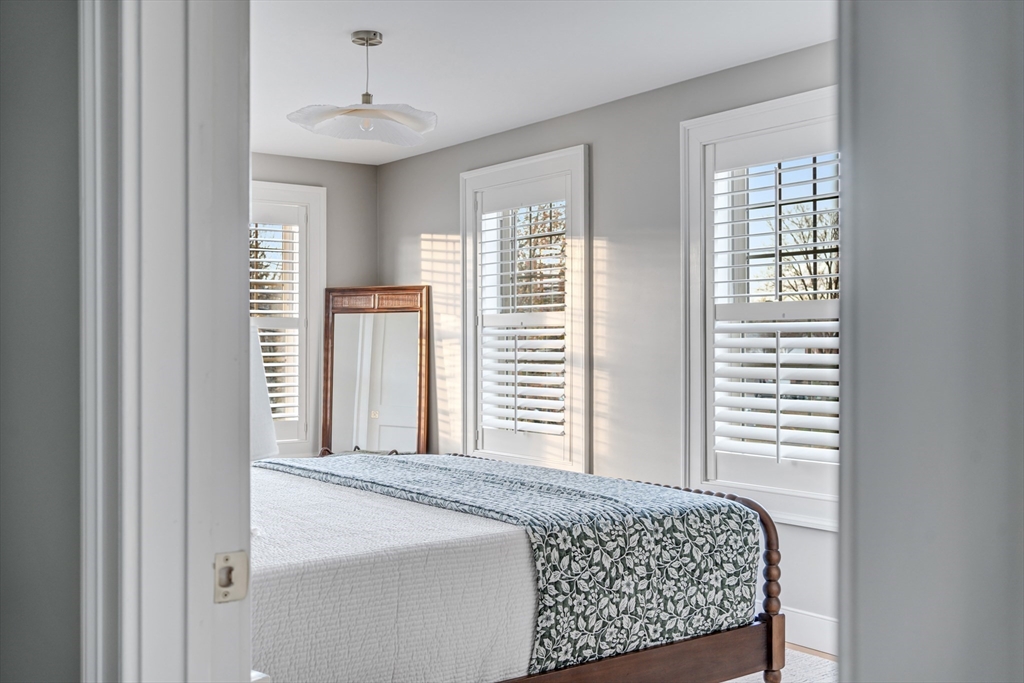 67 Park Street, Unit B Northampton, MA 01062 - Photo 25 of 30