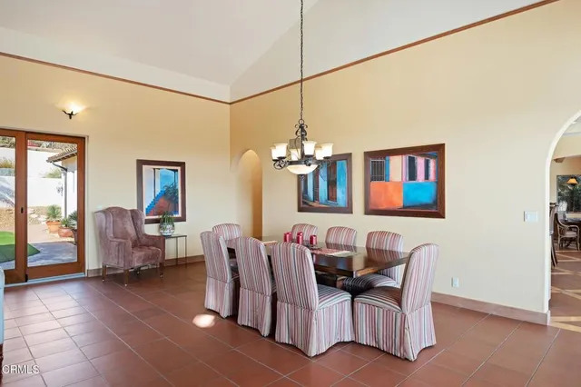 $2,750,000 | 325 North Catalina Street, Ventura, CA 93001