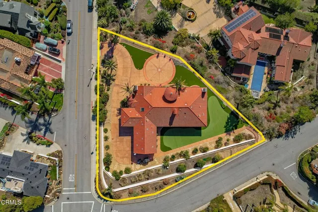 $2,750,000 | 325 North Catalina Street, Ventura, CA 93001