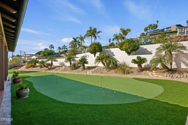 $2,750,000 | 325 North Catalina Street, Ventura, CA 93001