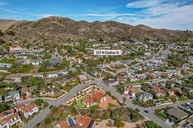 $2,750,000 | 325 North Catalina Street, Ventura, CA 93001