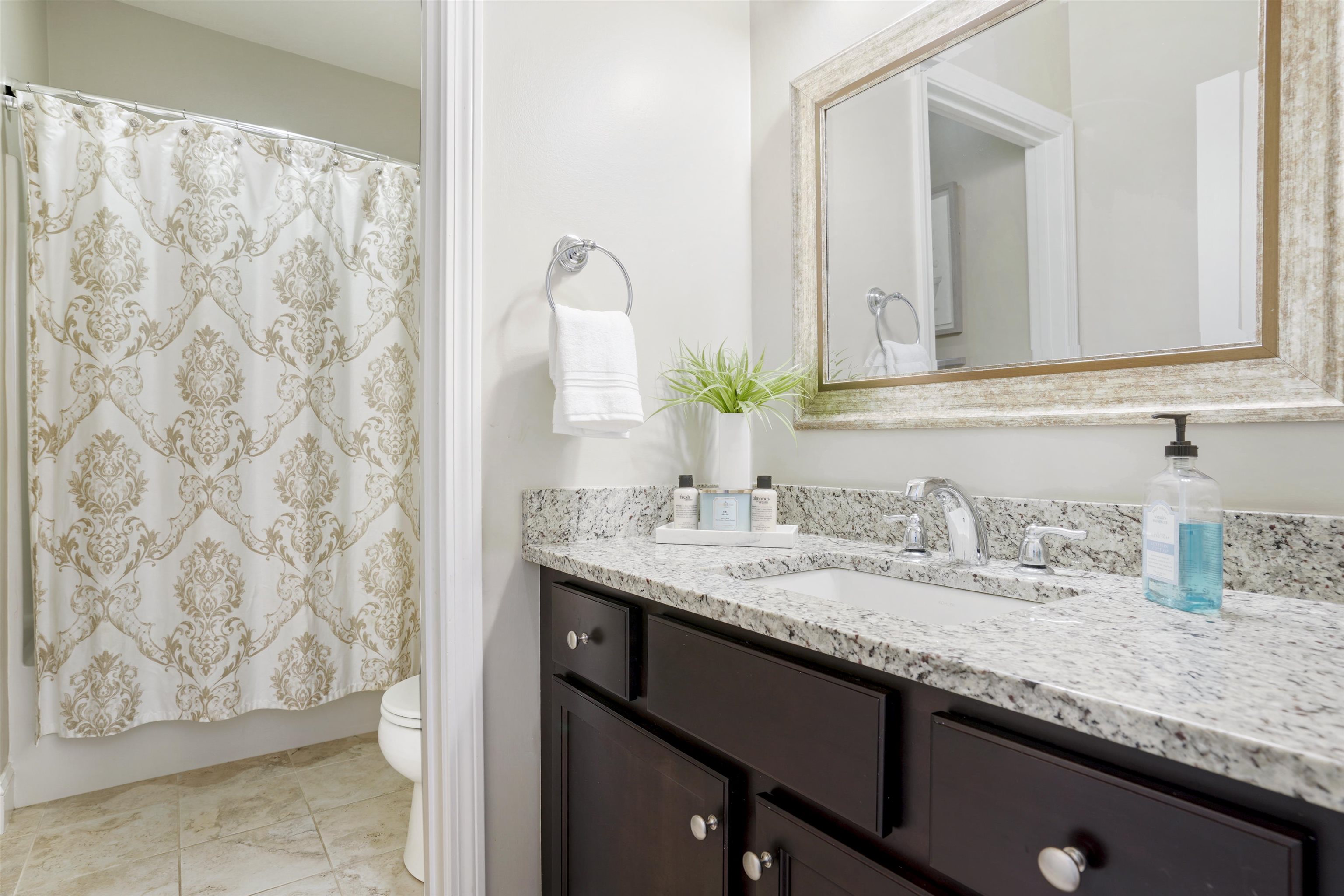 24 Post Road Hooksett, NH 03106 - Photo 18 of 40