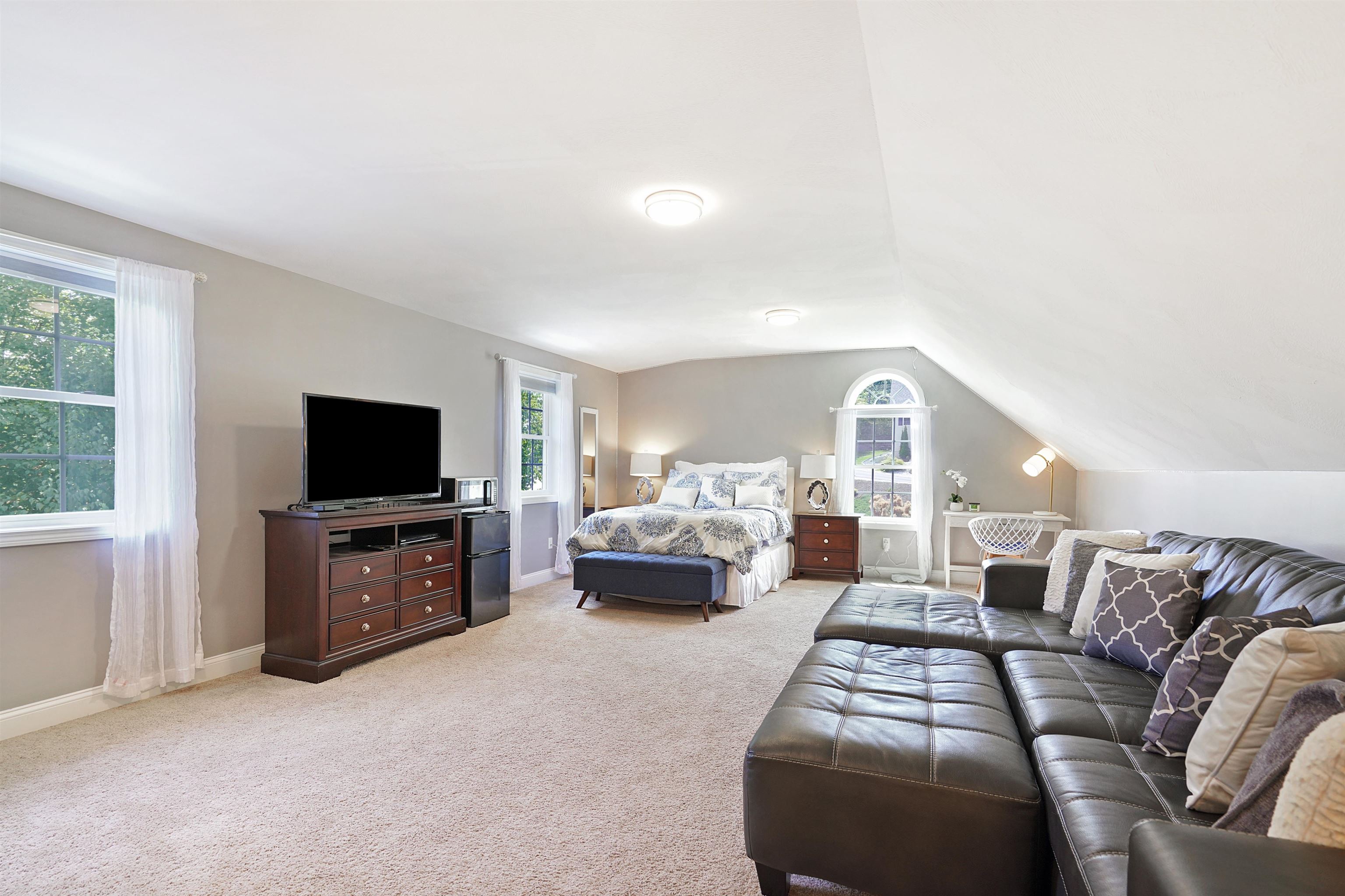 24 Post Road Hooksett, NH 03106 - Photo 22 of 40