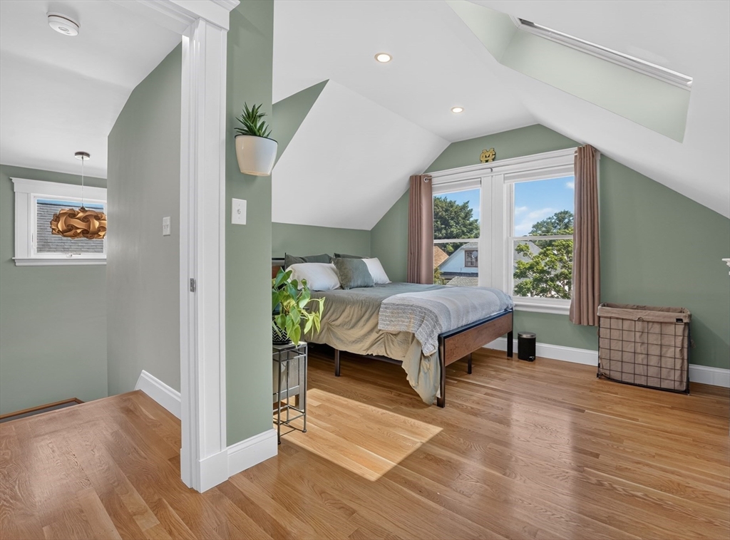 23 Irvington Road, Unit 2 Somerville, MA 02144 - Photo 5 of 41
