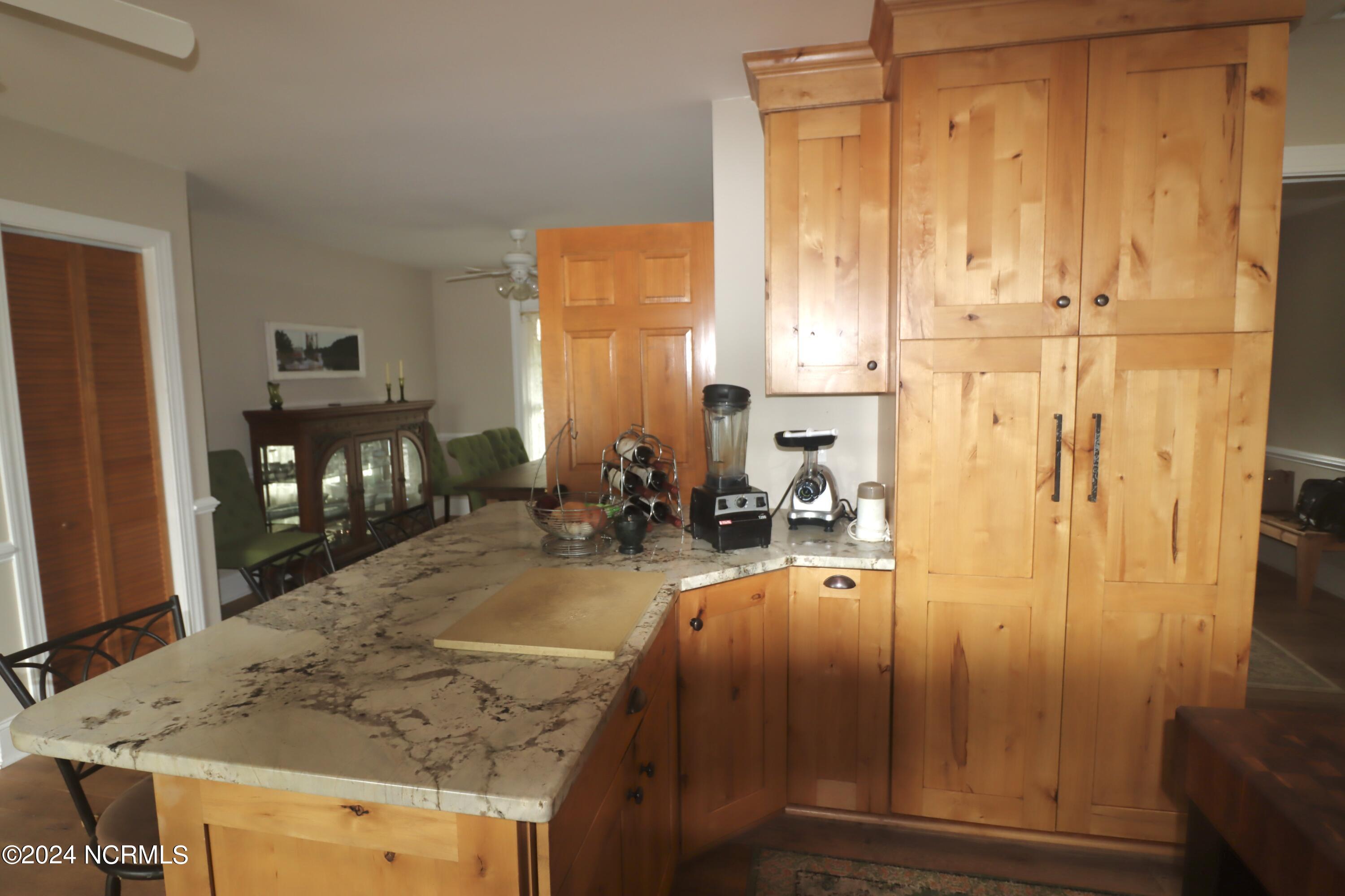 12 Spinnaker Point Road North Oriental, NC 28571 - Photo 18 of 60 IMG_3133