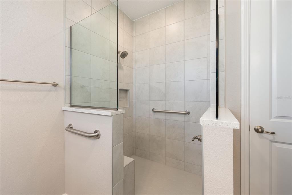 10390 Southwest 99th Street Ocala, FL 34481 - Photo 41 of 48 a bathroom with a shower