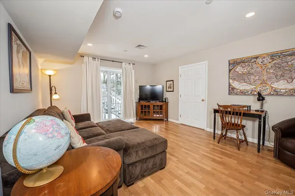 $1,750,000 | 24 Kent Avenue, Hastings-on-Hudson, NY 10706