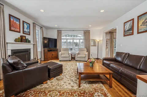 $1,750,000 | 24 Kent Avenue, Hastings-on-Hudson, NY 10706