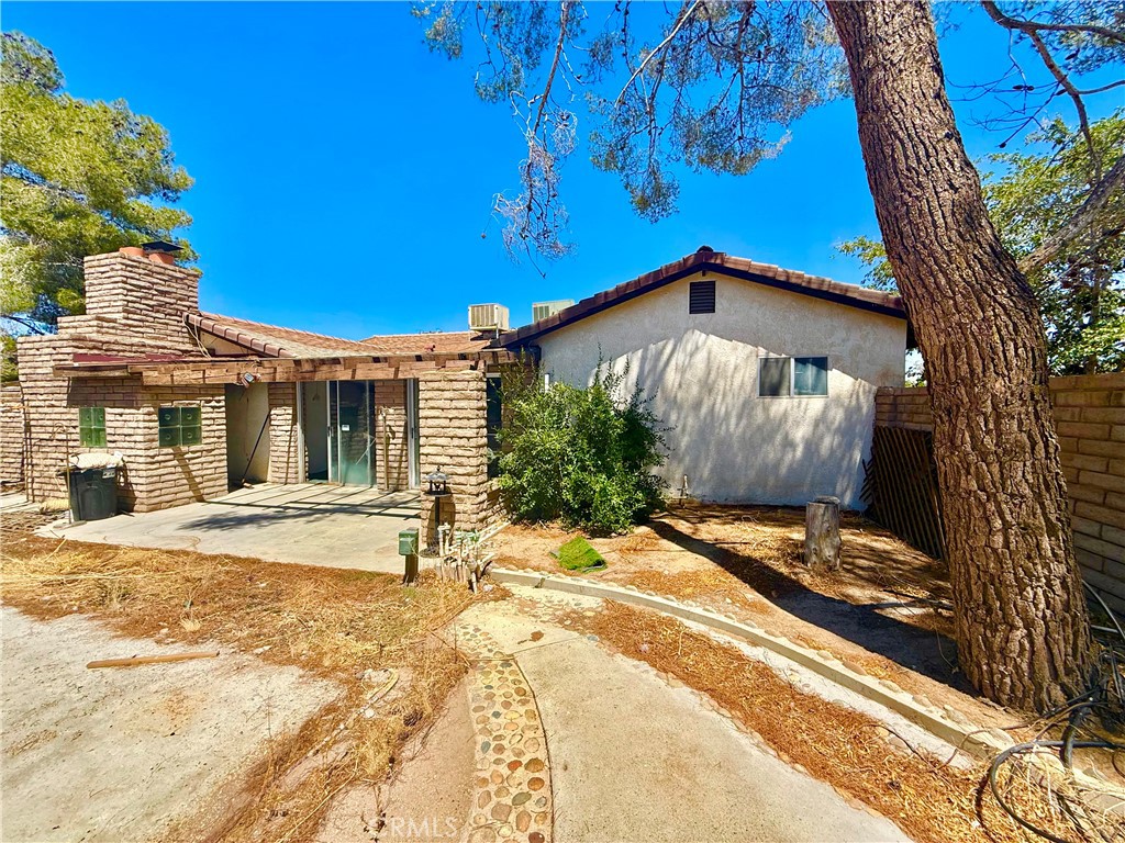 135 South Broadway Street Ridgecrest, CA 93555 - Photo 32 of 46