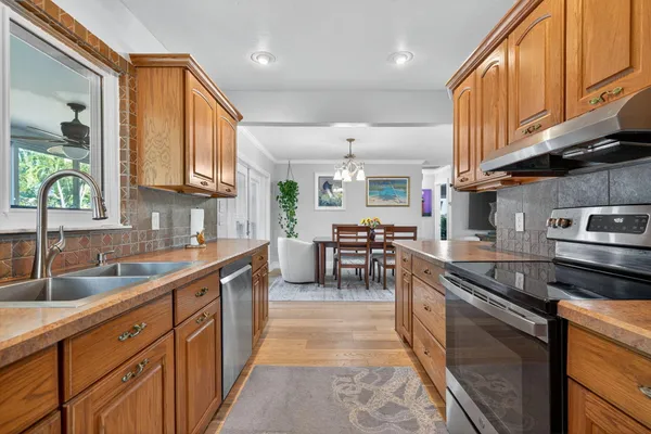 an aerial view of multiple house