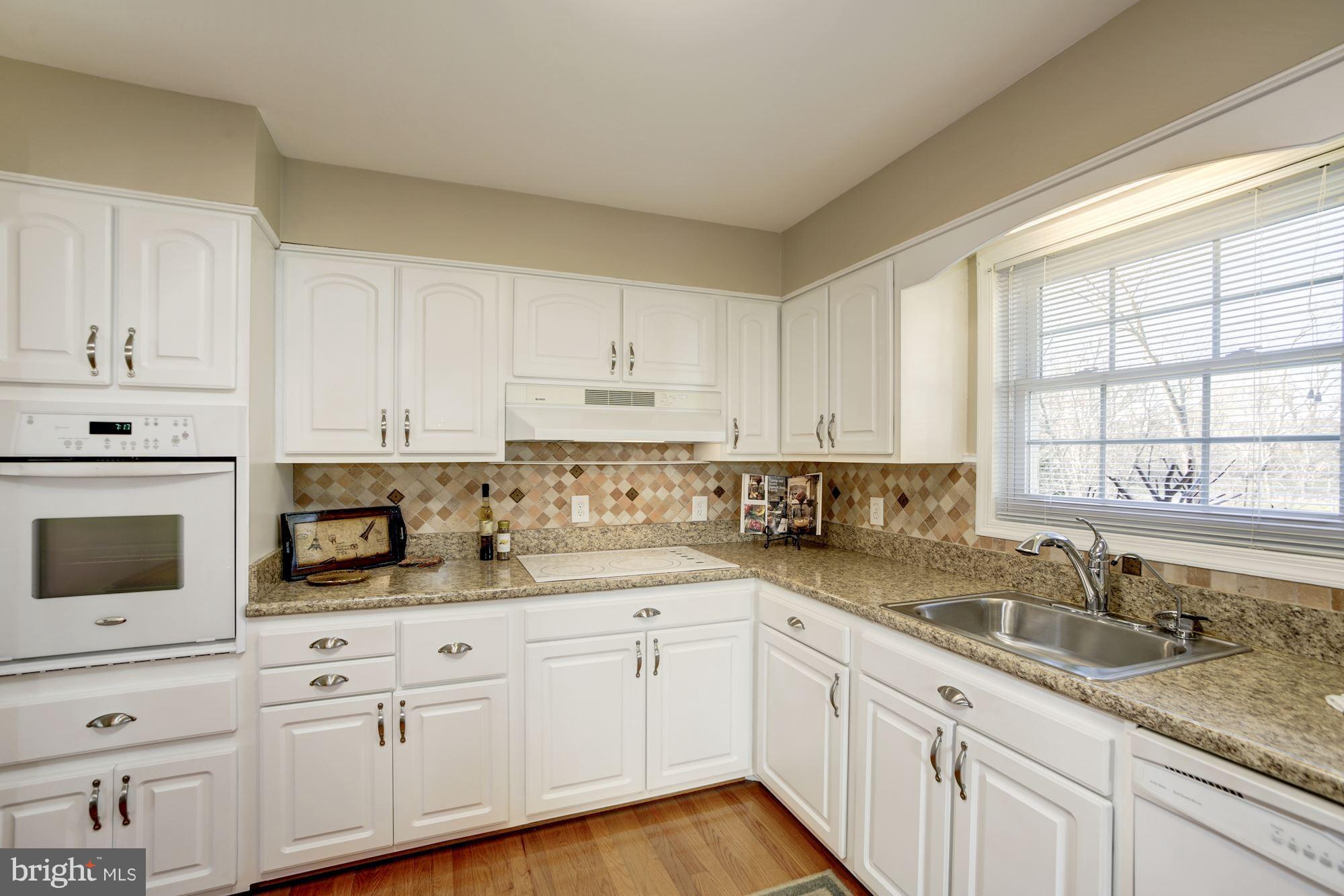 3609 Colony Road Fairfax, VA 22030 - Photo 6 of 30 Updated Kitchen also looks out over the backyard