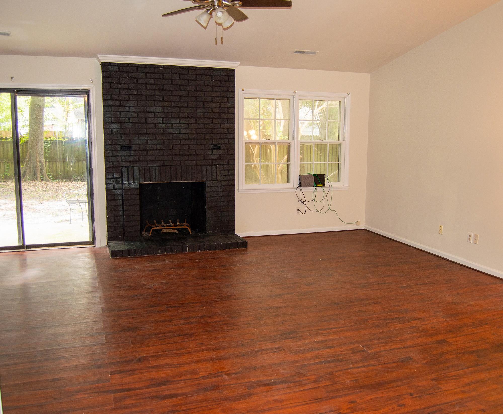 403 Hamlet Road Summerville, SC 29485 - Photo 5 of 29 DSC_0030