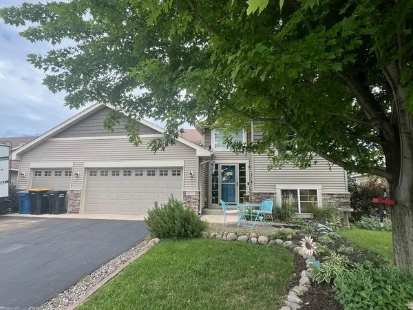 $515,000 | 1773 Gotland Lane, Shakopee, MN 55379