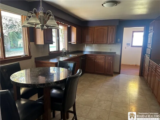 $308,000 | 13048 Vaughn Street, Springville, NY 14141