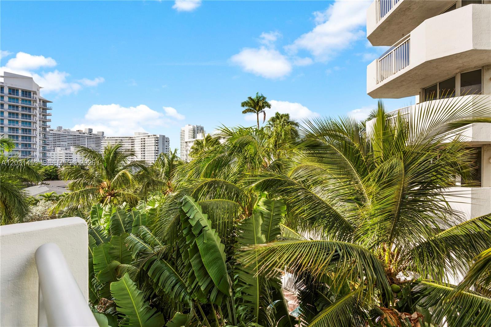1605 Bay Road, Unit 503 Miami Beach, FL 33139 - Photo 17 of 21