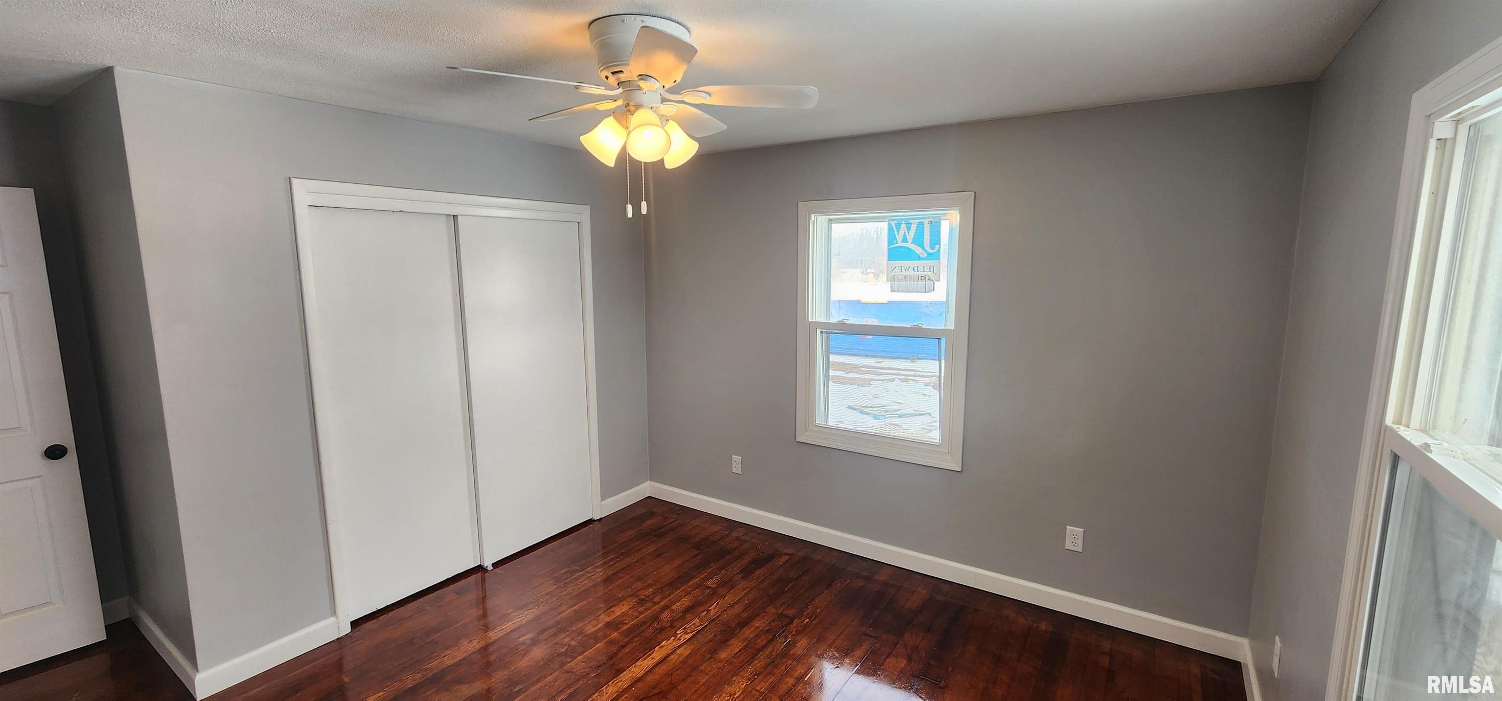 6848 Lake Service Road Rochester, IL 62563 - Photo 21 of 35