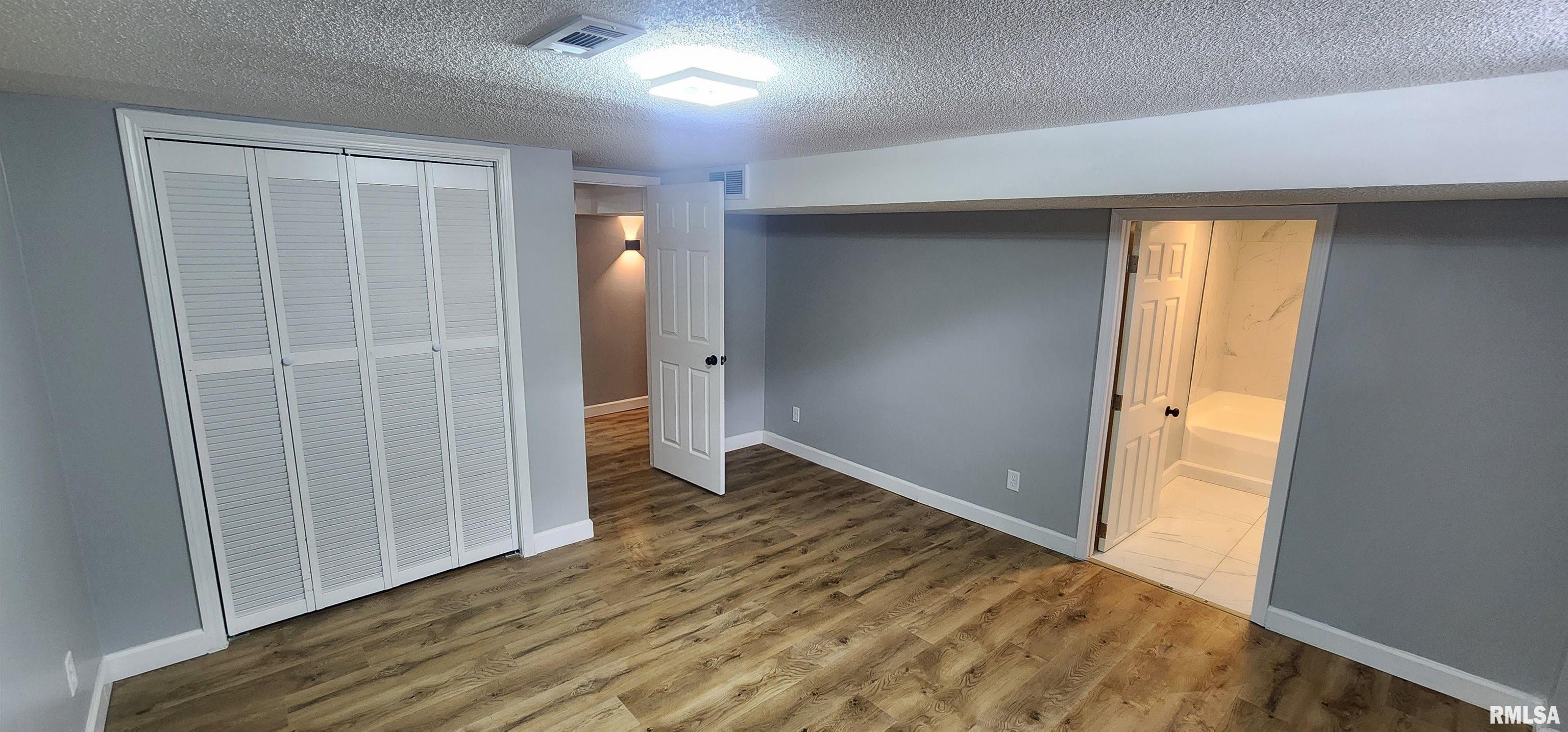 6848 Lake Service Road Rochester, IL 62563 - Photo 28 of 37