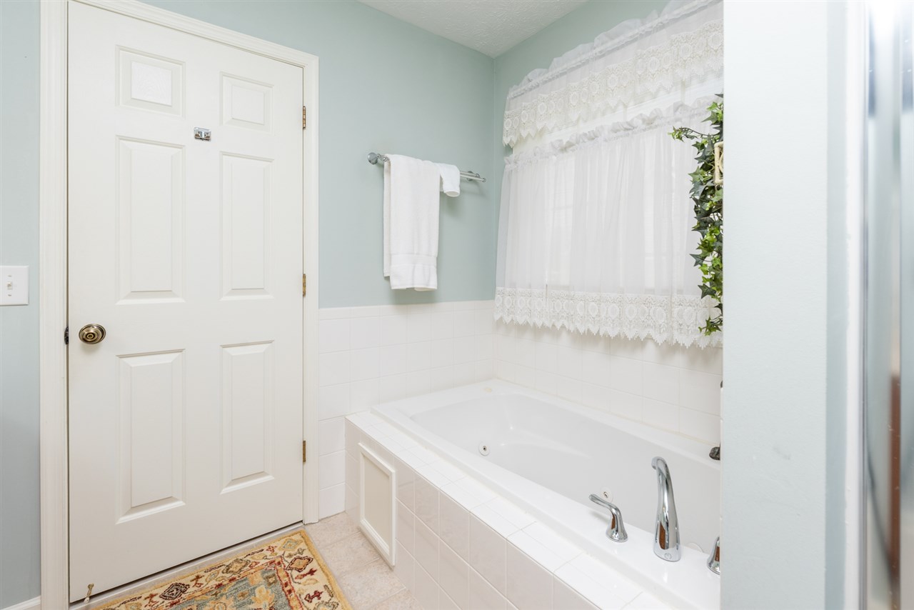 67 Fall Ridge Drive Stuarts Draft, VA 24477 - Photo 23 of 46 Gallery Image 23
