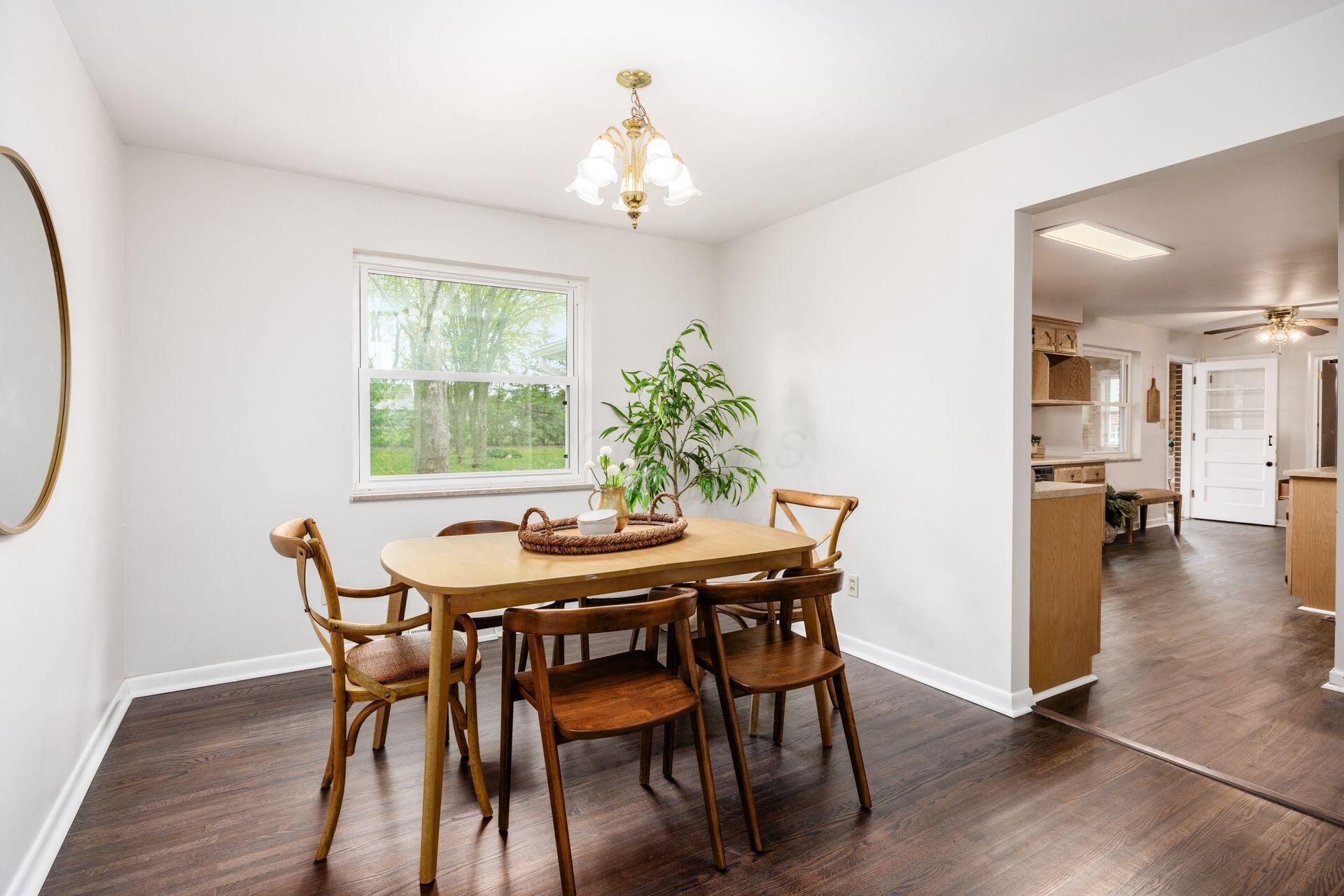 6517 South Section Line Road Delaware, OH 43015 - Photo 13 of 44 Dining Room