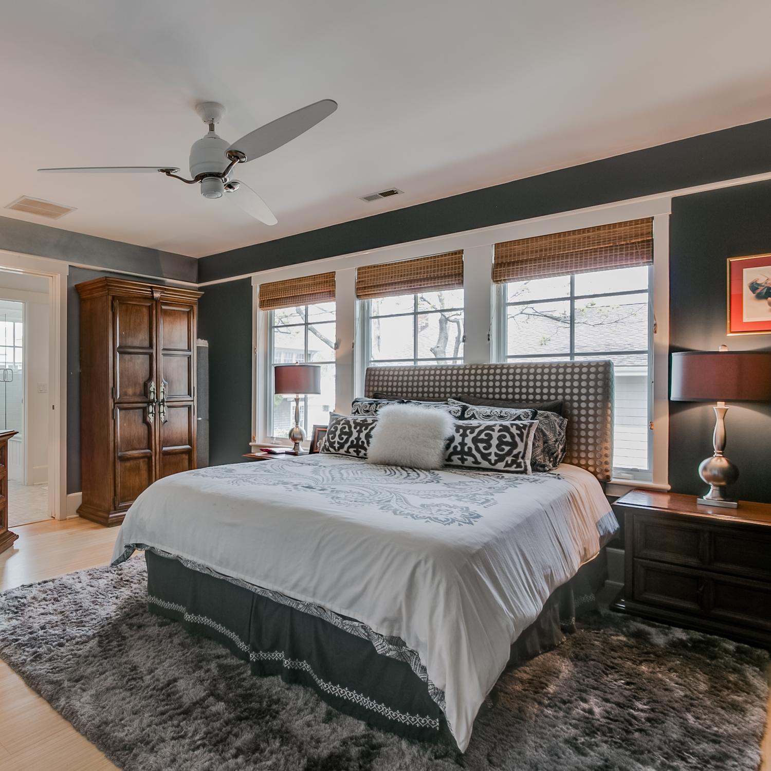 38 Nearwater Road Rowayton, CT 06853 - Photo 26 of 37 a bedroom with a large bed and windows