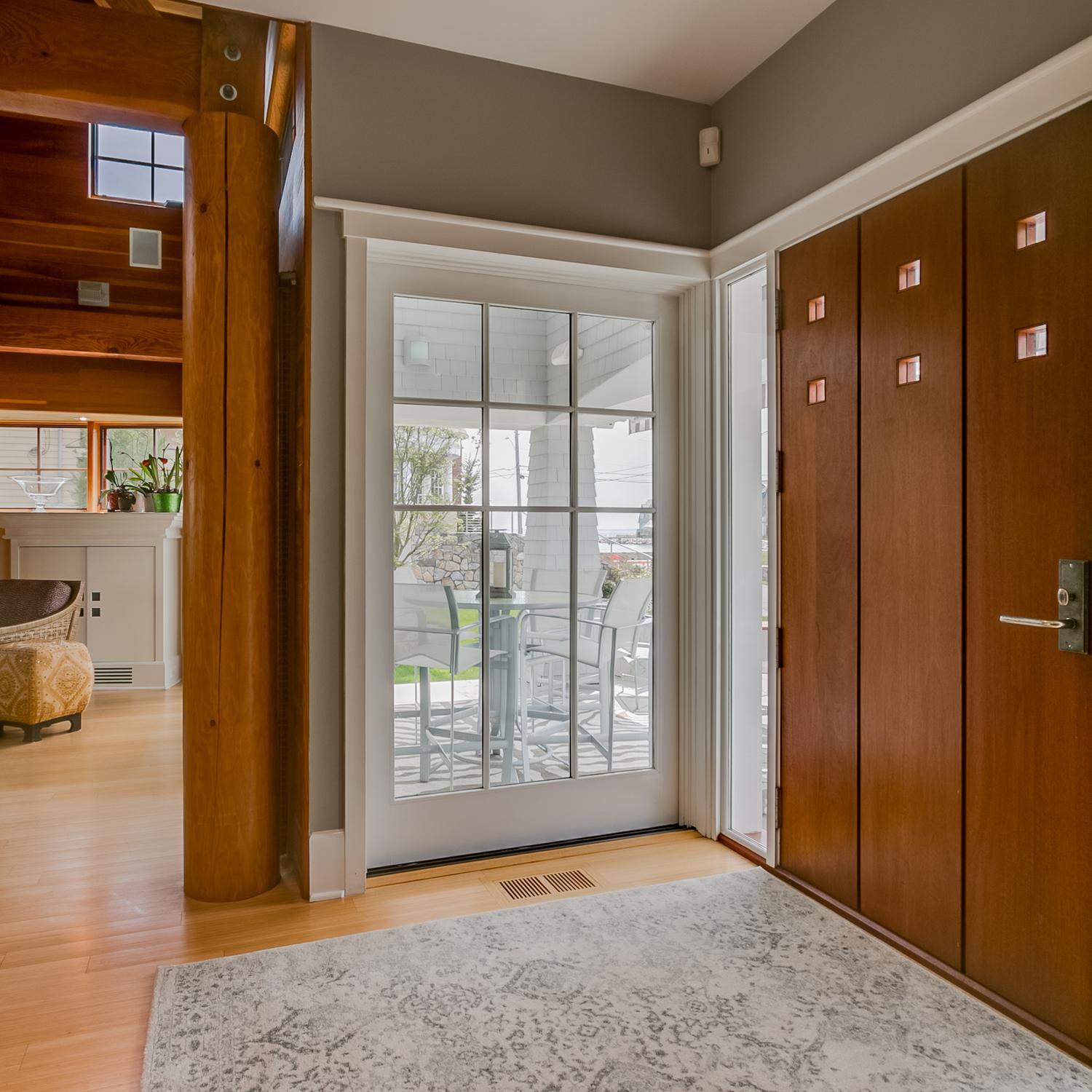 38 Nearwater Road Rowayton, CT 06853 - Photo 9 of 37 a view of an empty room with a window