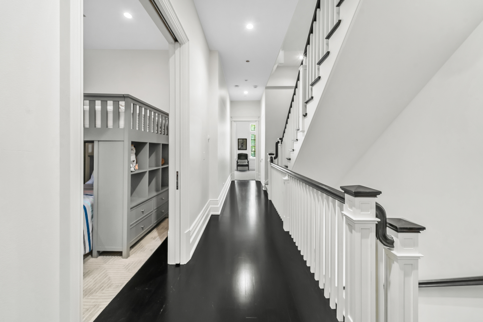 53 East Division Street Chicago, IL 60611 - Photo 25 of 79