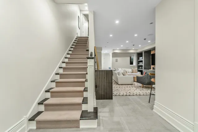 $3,999,000 | 53 East Division Street, Chicago, IL 60611