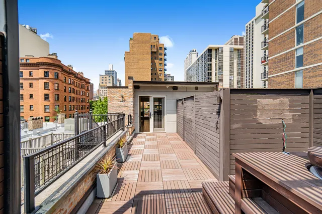 $3,999,000 | 53 East Division Street, Chicago, IL 60611
