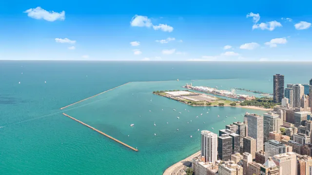 $3,999,000 | 53 East Division Street, Chicago, IL 60611