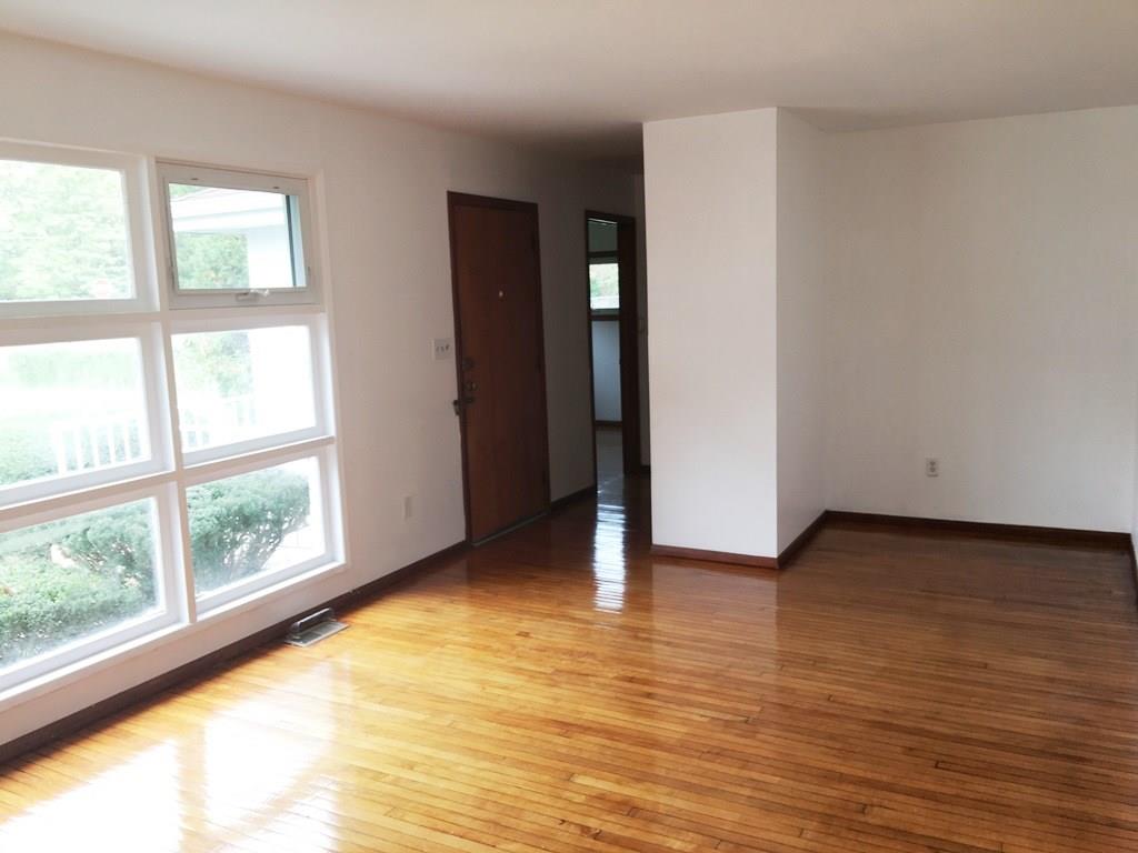 6427 Shanghai Road Indianapolis, IN 46278 - Photo 5 of 16 Gallery Image 5