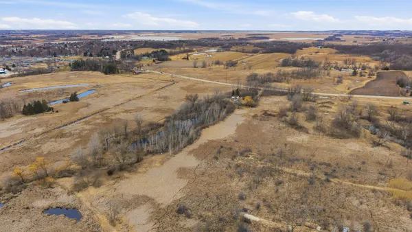 $185,000 | 4301 West State Road 33, Horicon, WI 53032