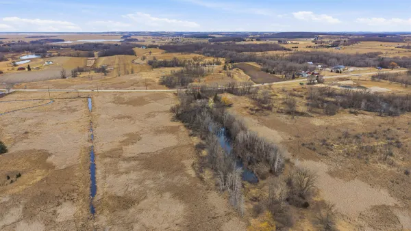 $185,000 | 4301 West State Road 33, Horicon, WI 53032