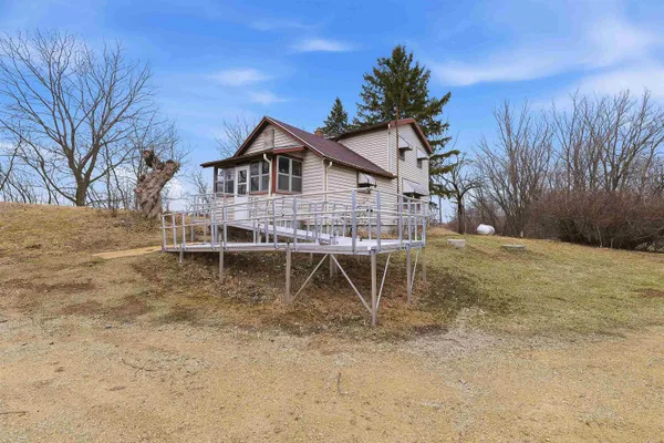 $185,000 | 4301 West State Road 33, Horicon, WI 53032