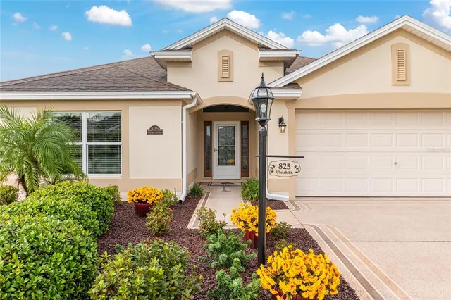 $539,000 | 825 Ulelah Street, The Villages, FL 32163