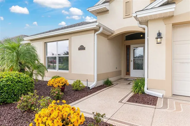 $539,000 | 825 Ulelah Street, The Villages, FL 32163
