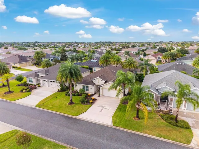 $539,000 | 825 Ulelah Street, The Villages, FL 32163