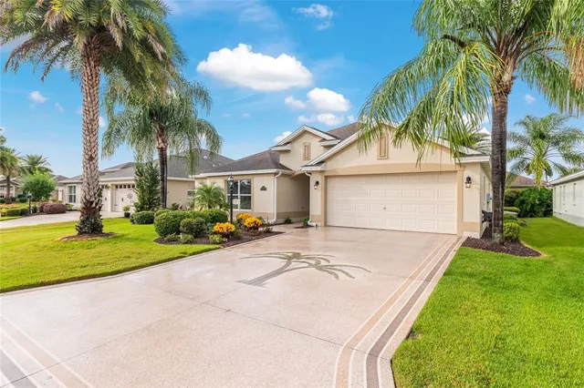 $539,000 | 825 Ulelah Street, The Villages, FL 32163