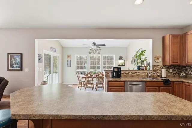 $524,900 | 4473 Millstream Drive, Clay, NY 13041