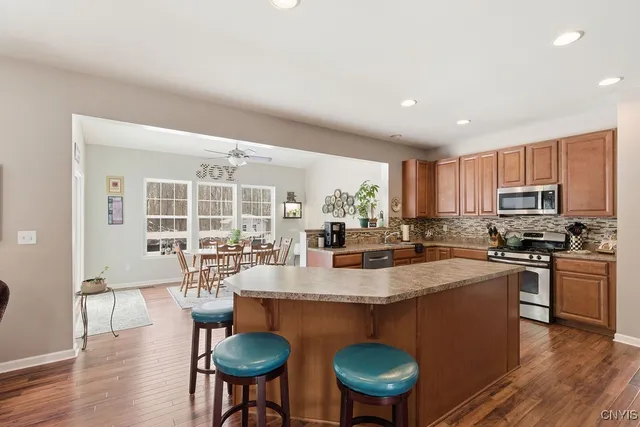 $524,900 | 4473 Millstream Drive, Clay, NY 13041