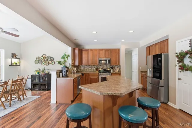 $524,900 | 4473 Millstream Drive, Clay, NY 13041