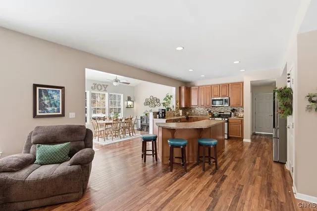 $524,900 | 4473 Millstream Drive, Clay, NY 13041