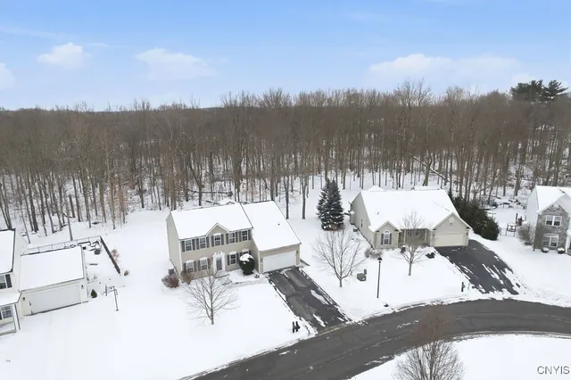 $524,900 | 4473 Millstream Drive, Clay, NY 13041