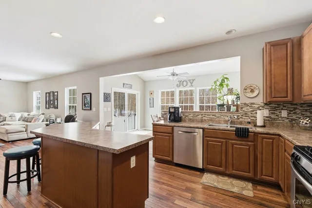 $524,900 | 4473 Millstream Drive, Clay, NY 13041