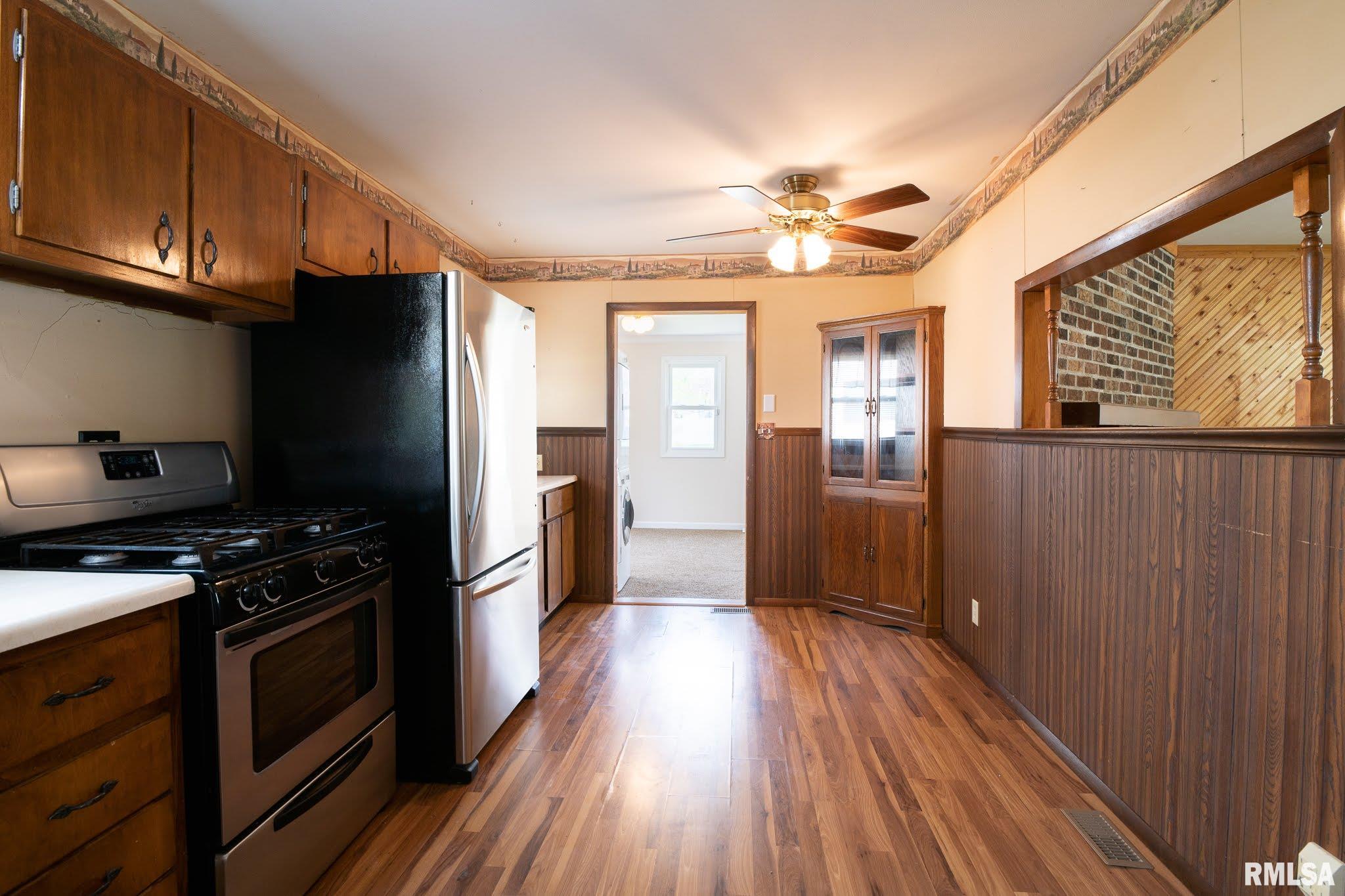 608 Bess Street Washington, IL 61571 - Photo 21 of 50 Gallery Image 21