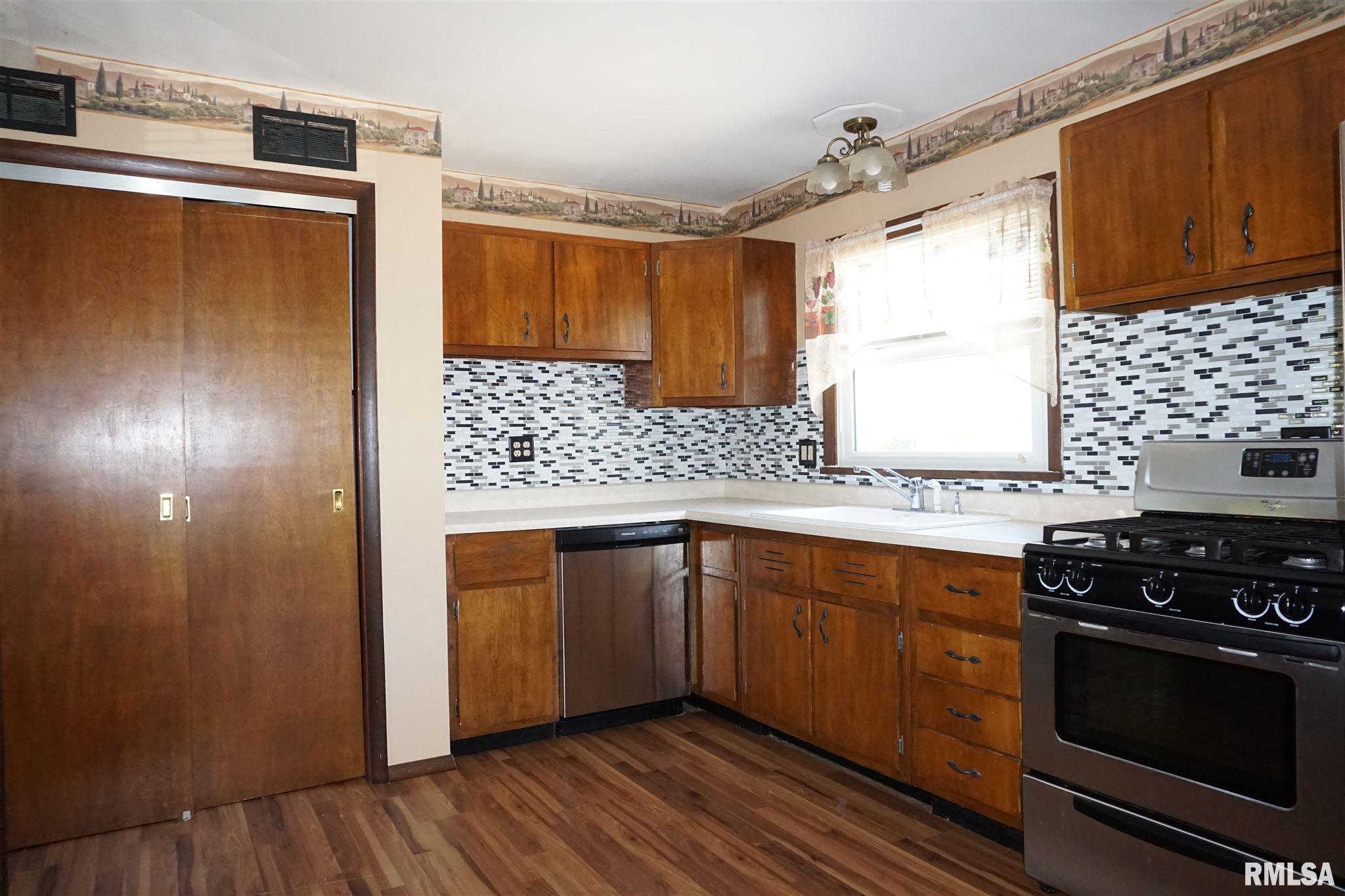 608 Bess Street Washington, IL 61571 - Photo 22 of 50 Gallery Image 22