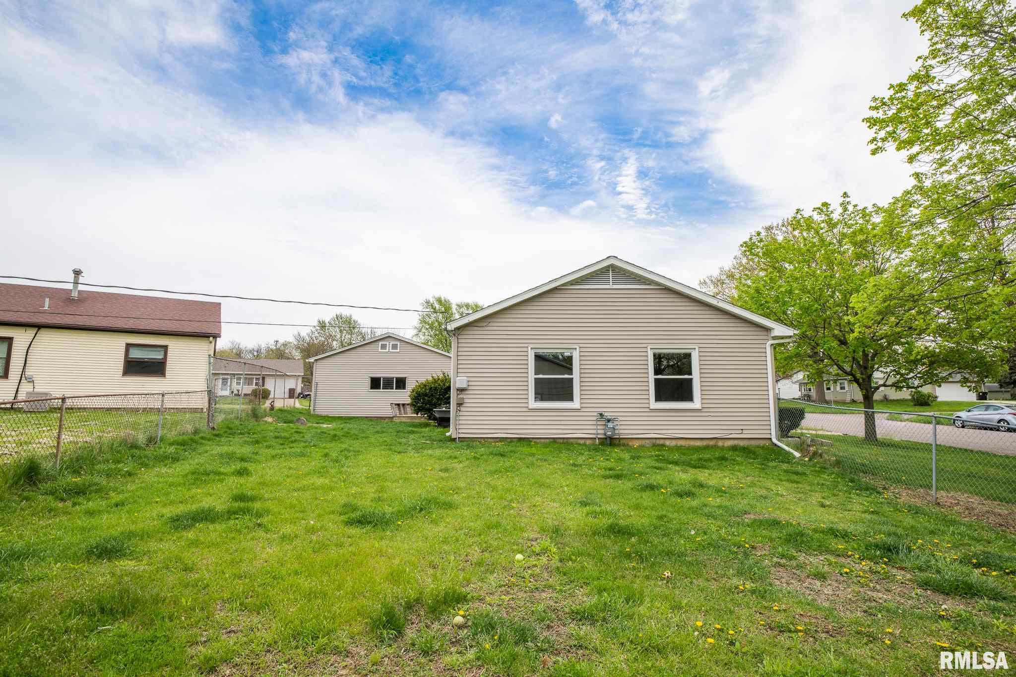 608 Bess Street Washington, IL 61571 - Photo 49 of 50 Gallery Image 49