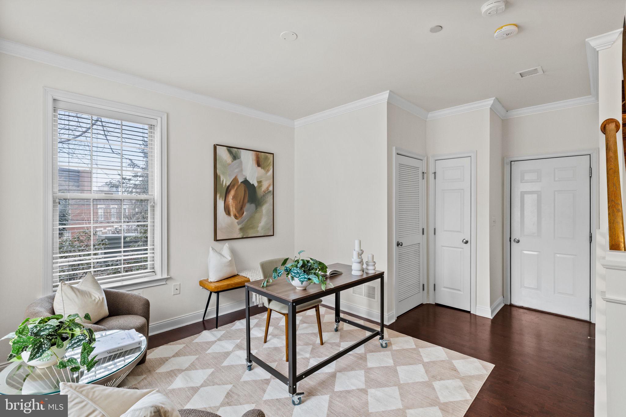 508 Governors Court Philadelphia, PA 19146 - Photo 2 of 54 a living room with furniture and wooden floor