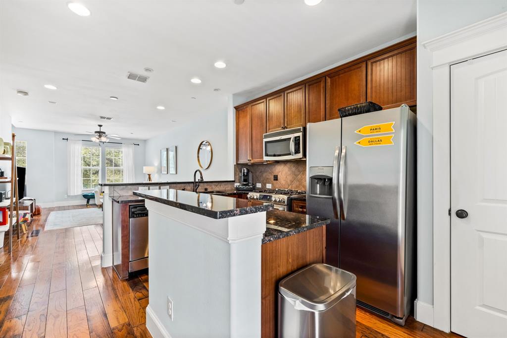 1600 Abrams Road, Unit 45 Dallas, TX 75214 - Photo 10 of 35